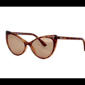 Tom Ford Anastasia Cat Rye sunglasses